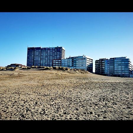 Ferienwohnung Hhvdk Aan Zee Oostduinkerke Exterior foto