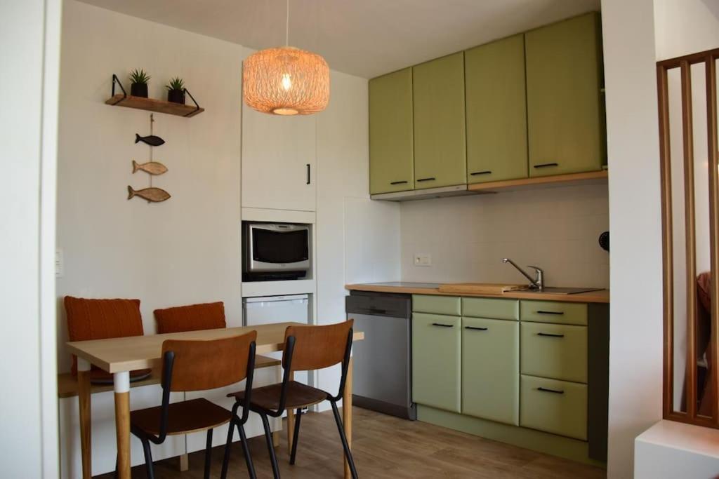 Ferienwohnung Hhvdk Aan Zee Oostduinkerke Exterior foto